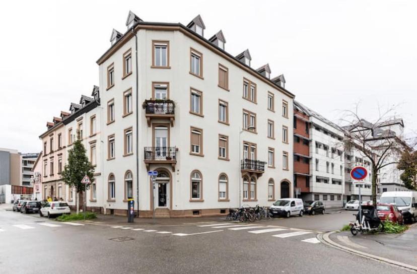 Appart Hotel Deluxe Strasbourg Centre avec Parking Privé Exteriör bild